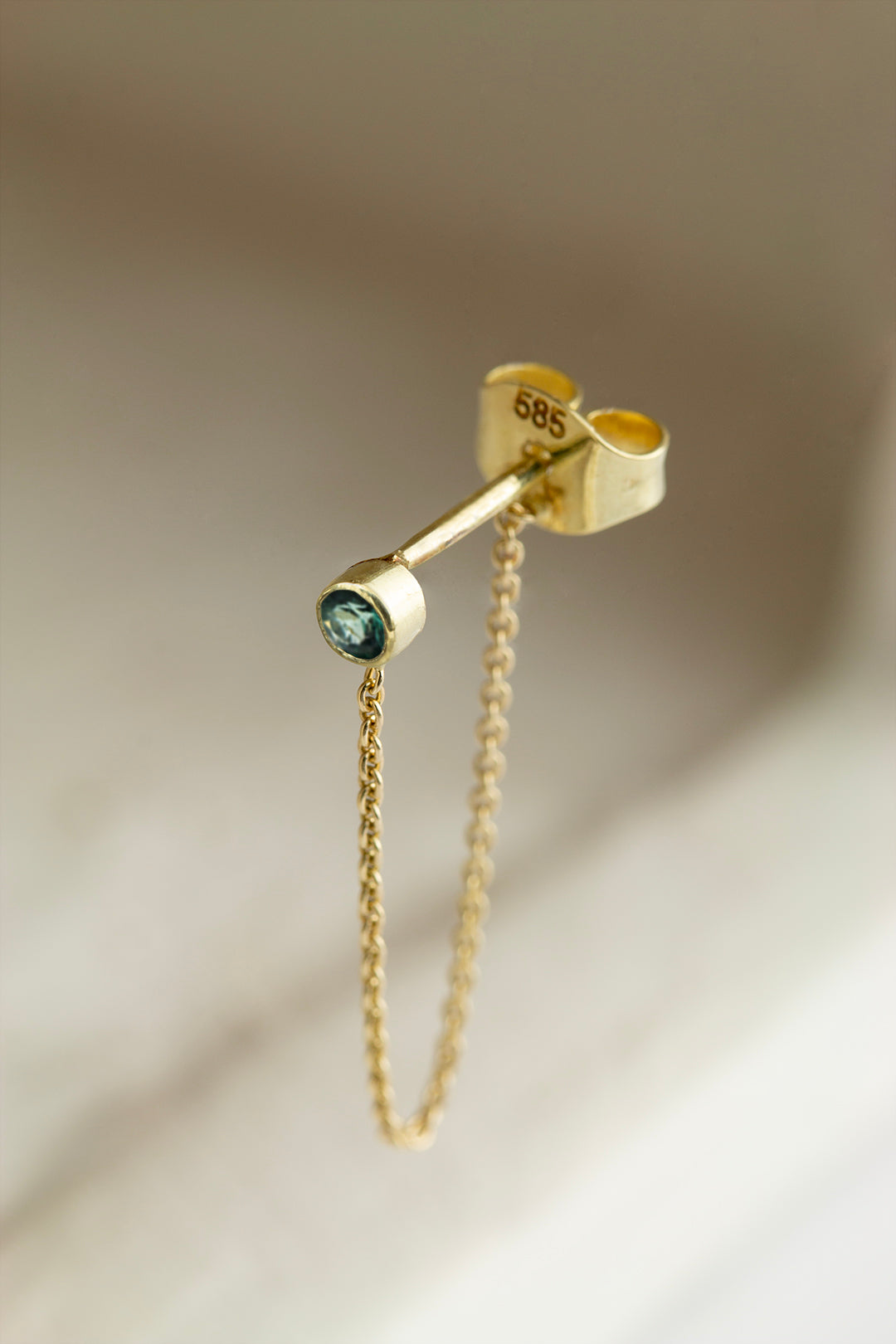 Chain Birthstone Stud