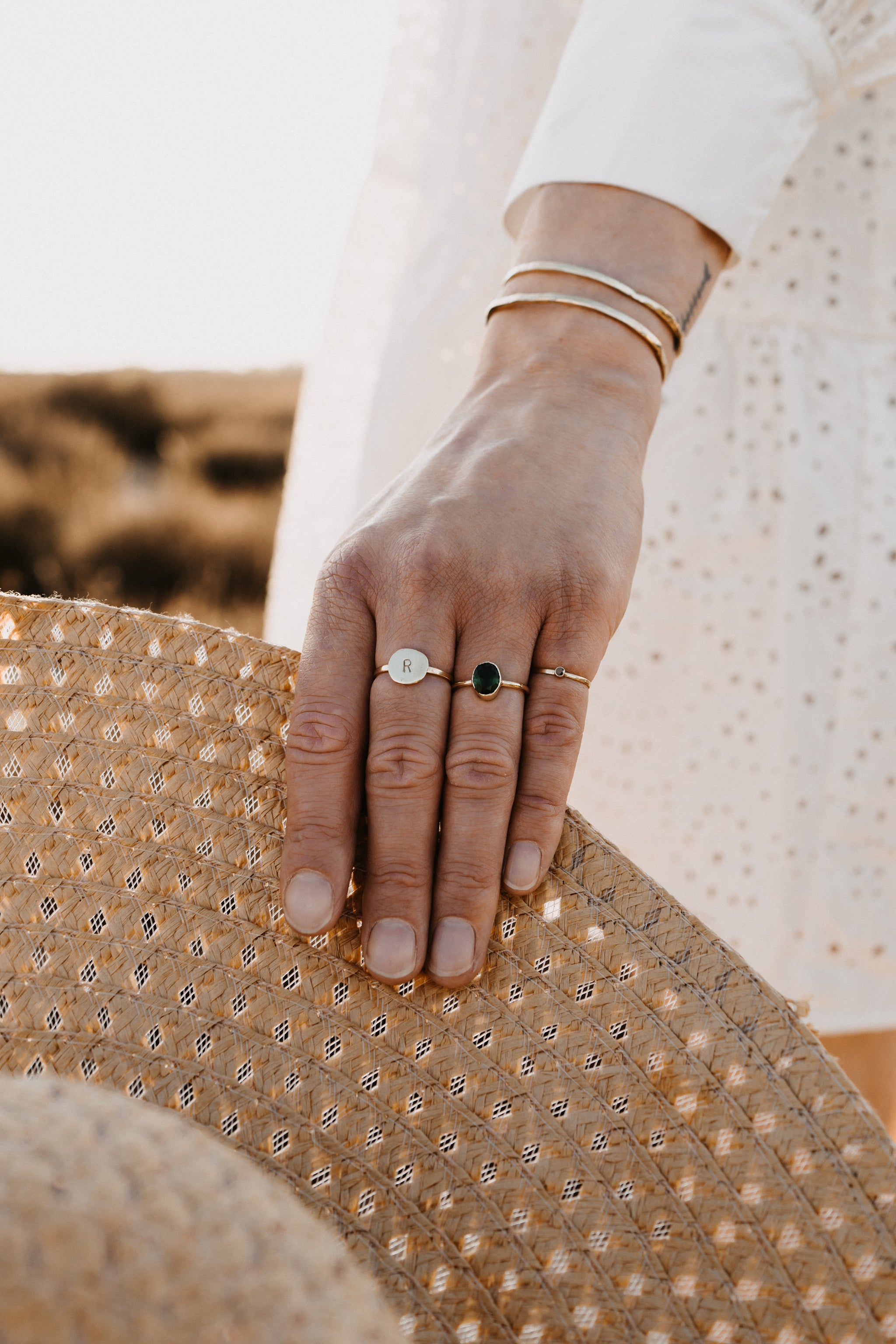 RING SALT MET ZWARTE SAFFIER