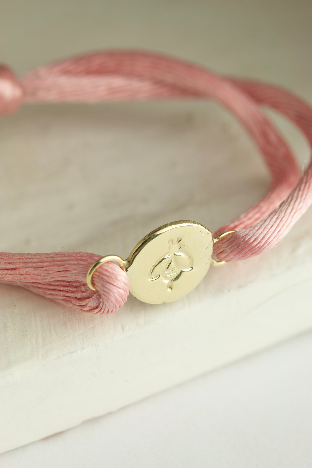 Pebble Symbool Armband Satijn