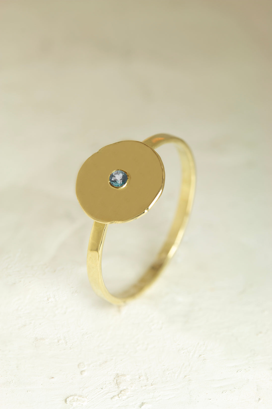 RING PEBBLE MET GEBOORTESTEEN - DECEMBER - BLAUWE TOPAAS