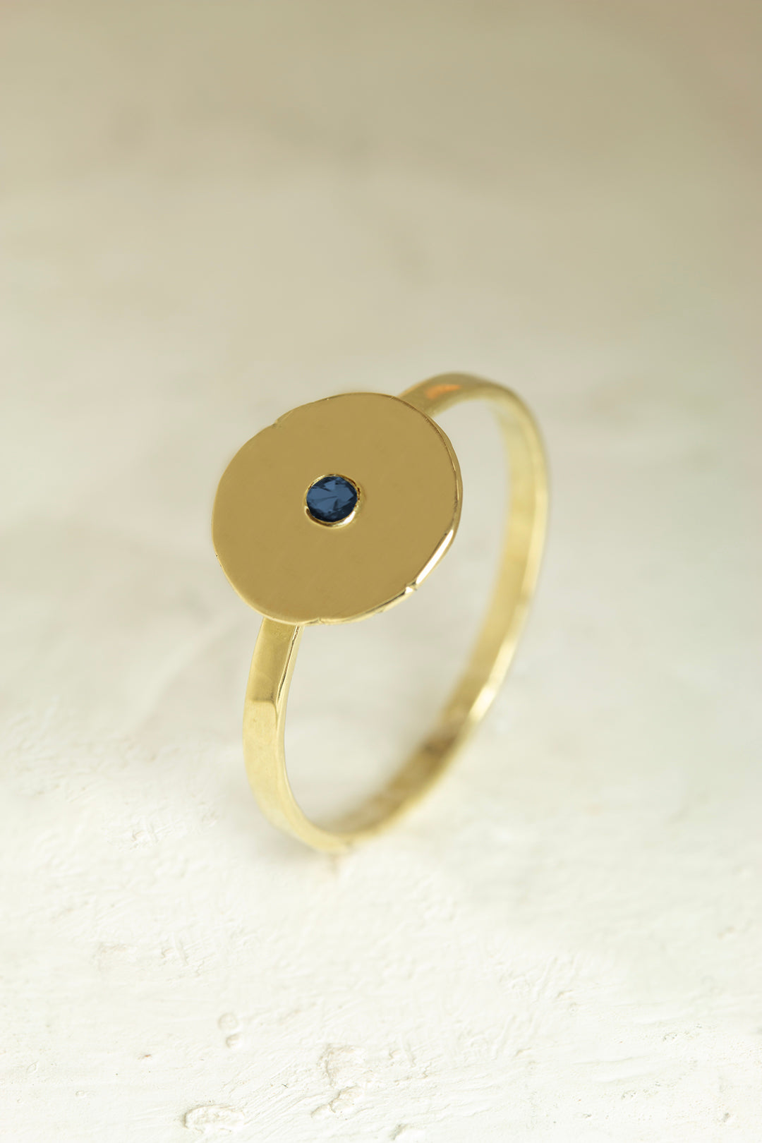 RING PEBBLE MET GEBOORTESTEEN - SEPTEMBER - SAFFIER